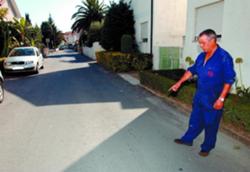 Bebé atropelada à porta de casa
